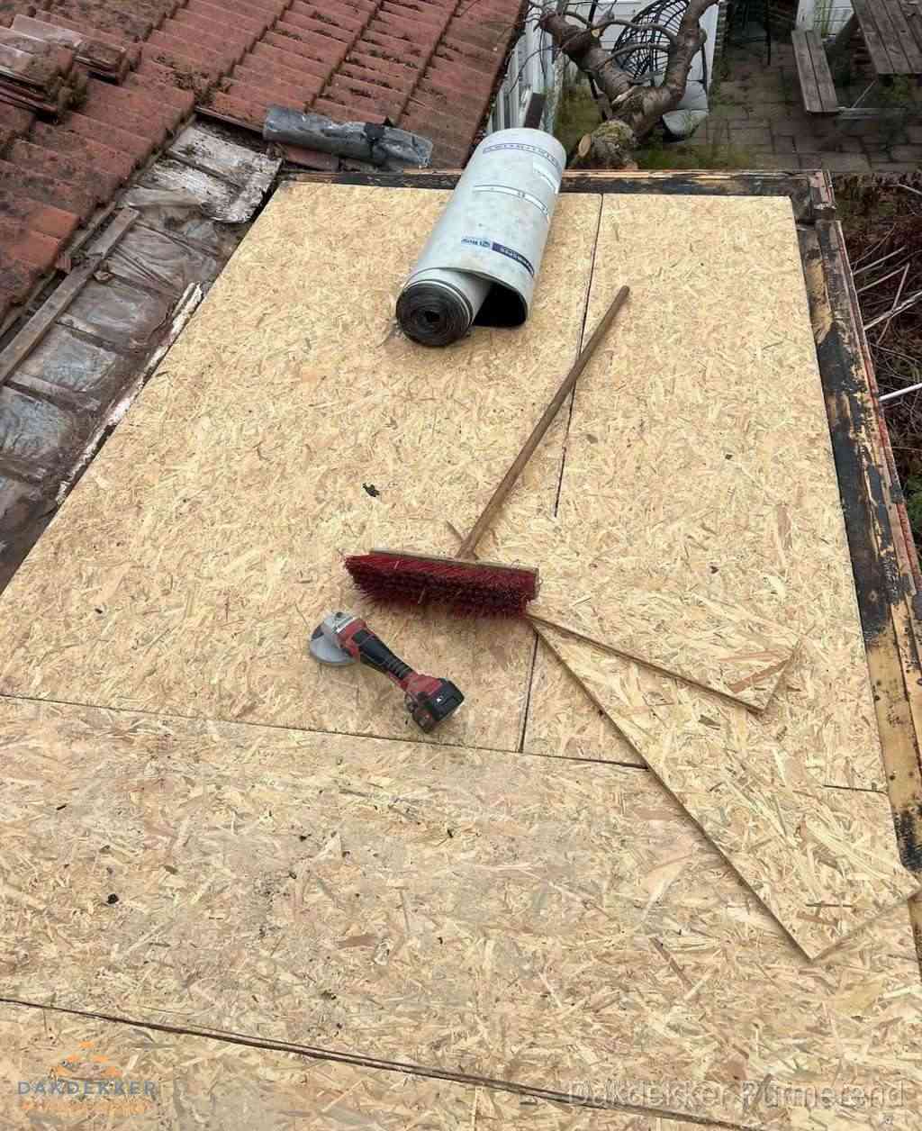 Dakrenovatie afgerond met nieuwe bitumen dakbedekking in Purmerend